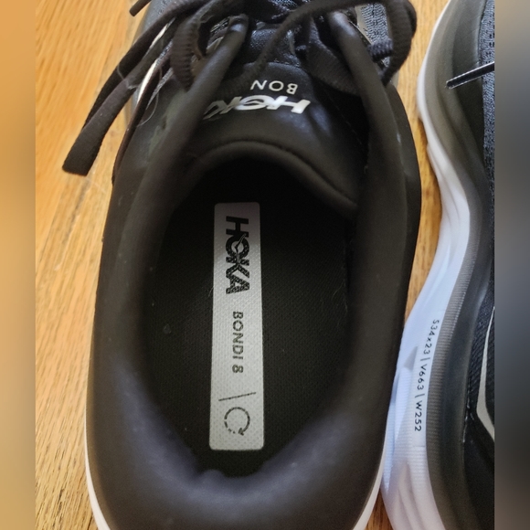NEW!  Women | Hoka Bondi 8 - Picture 11 of 15